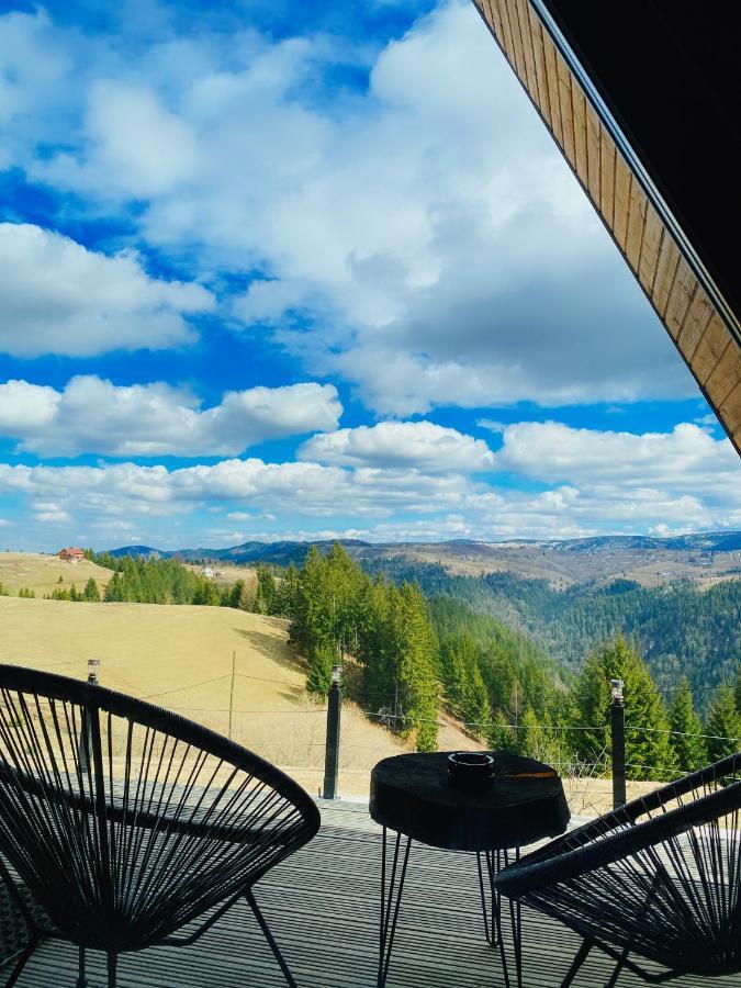 Nordik Cabin - Aframe With 2 Bedrooms Mărişel Eksteriør bilde